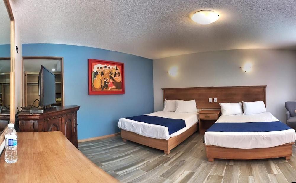 Capital O Gran Hotel Campestre เคลาญา ภายนอก รูปภาพ