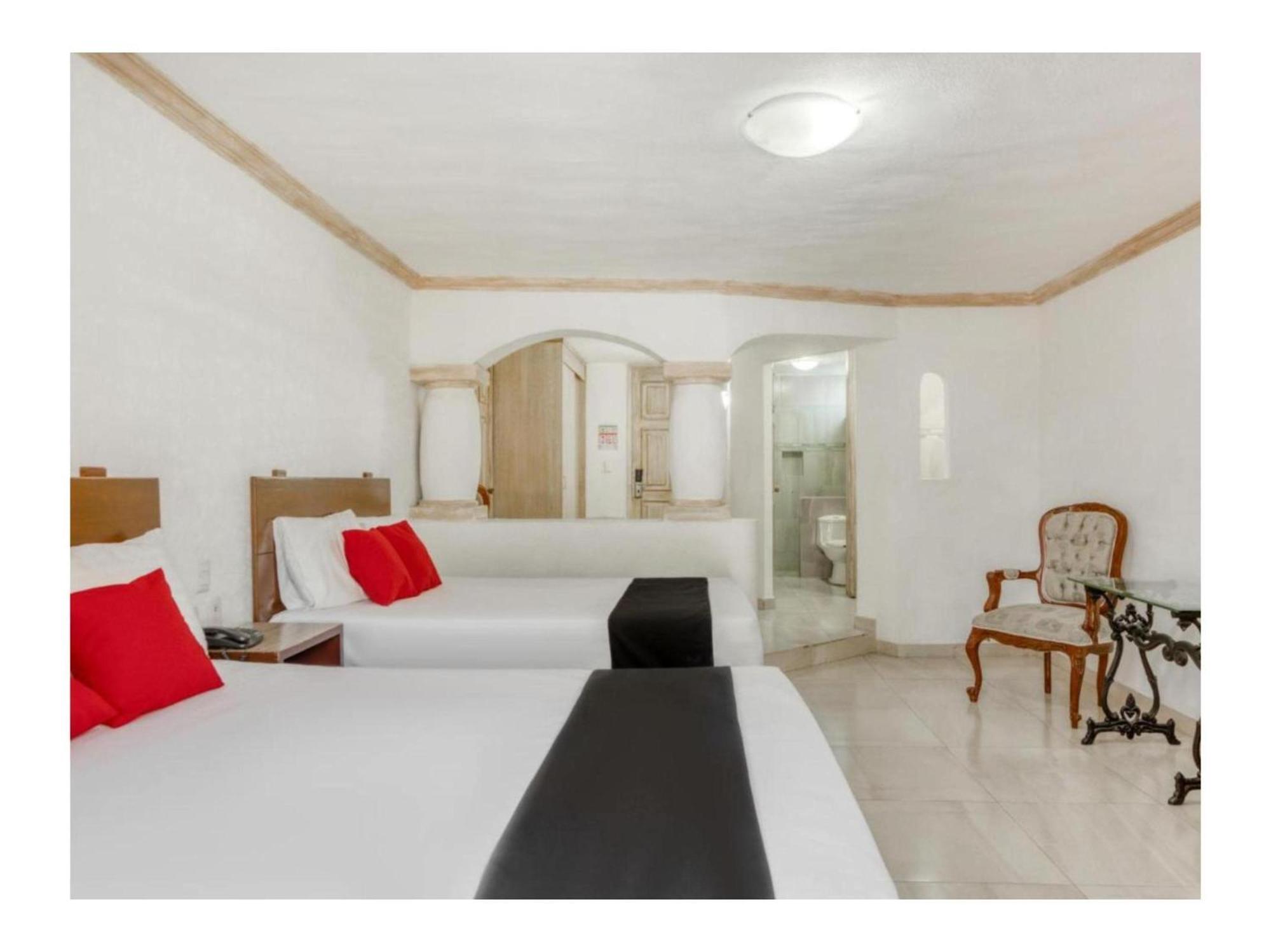 Capital O Gran Hotel Campestre เคลาญา ภายนอก รูปภาพ