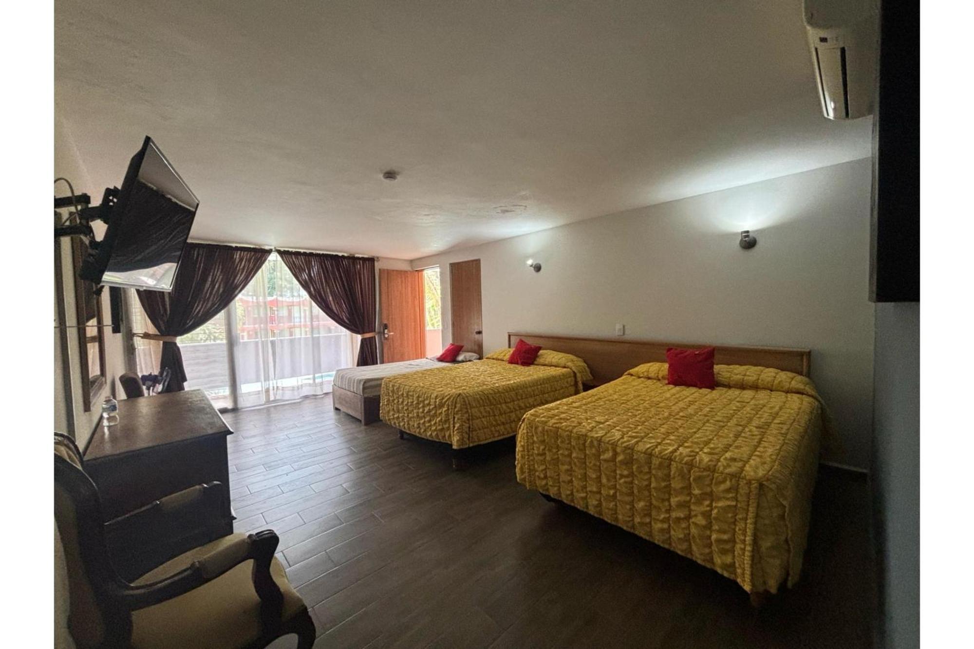 Capital O Gran Hotel Campestre เคลาญา ภายนอก รูปภาพ