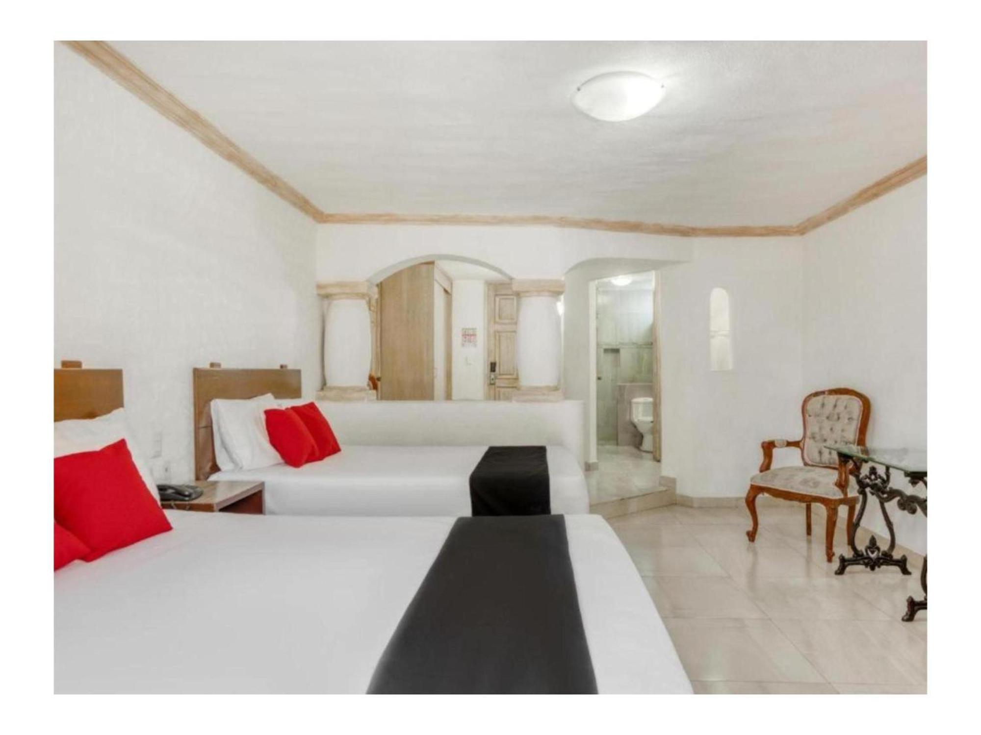 Capital O Gran Hotel Campestre เคลาญา ภายนอก รูปภาพ